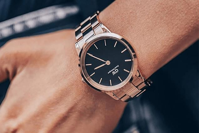 6 Daniel Wellington Watches For Men To Wear On Repeat In 2026