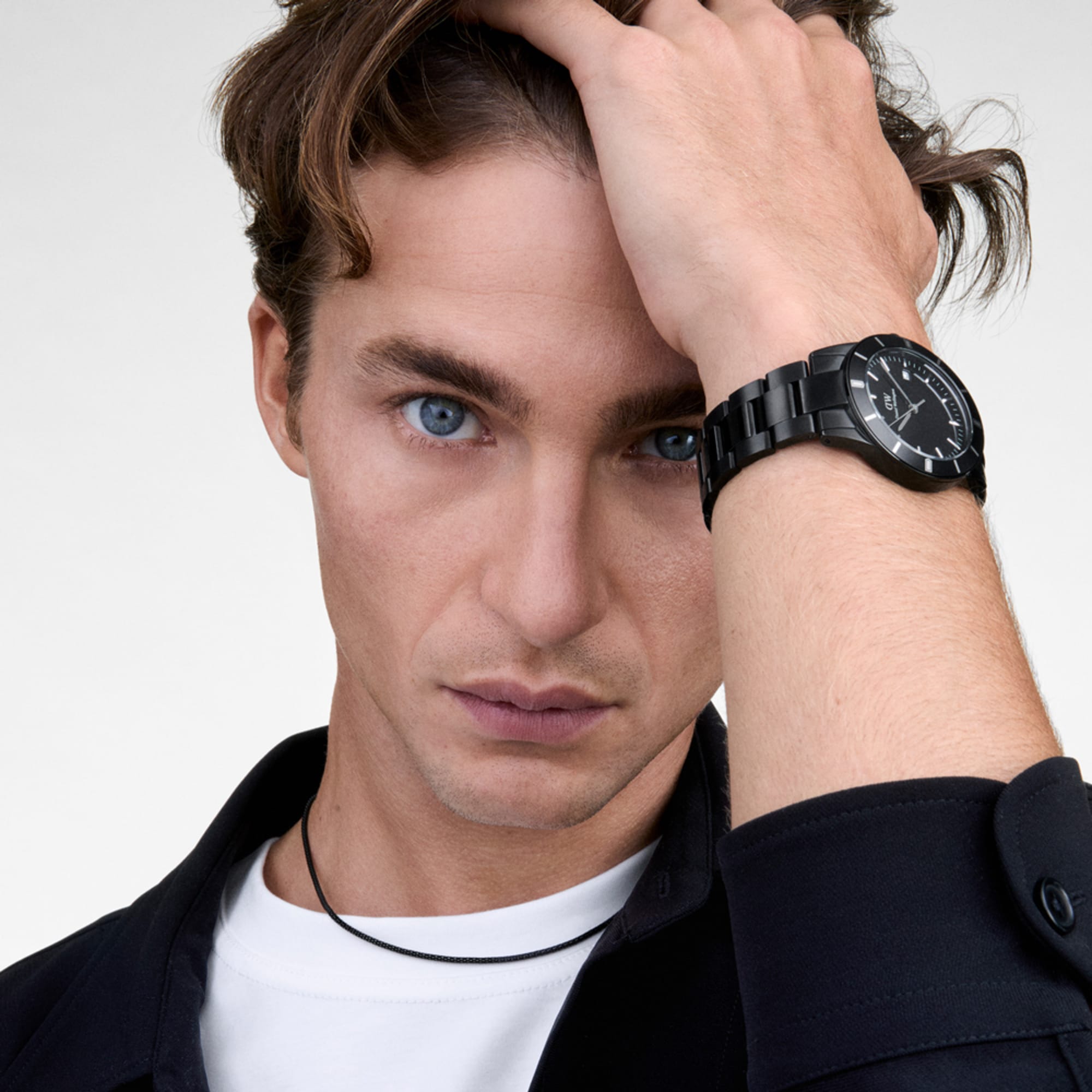 Buy Iconic Paradigma Link Black Online from DW