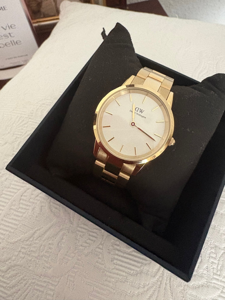 Photo from a customer review: 5 out of 5 stars, Ayanda