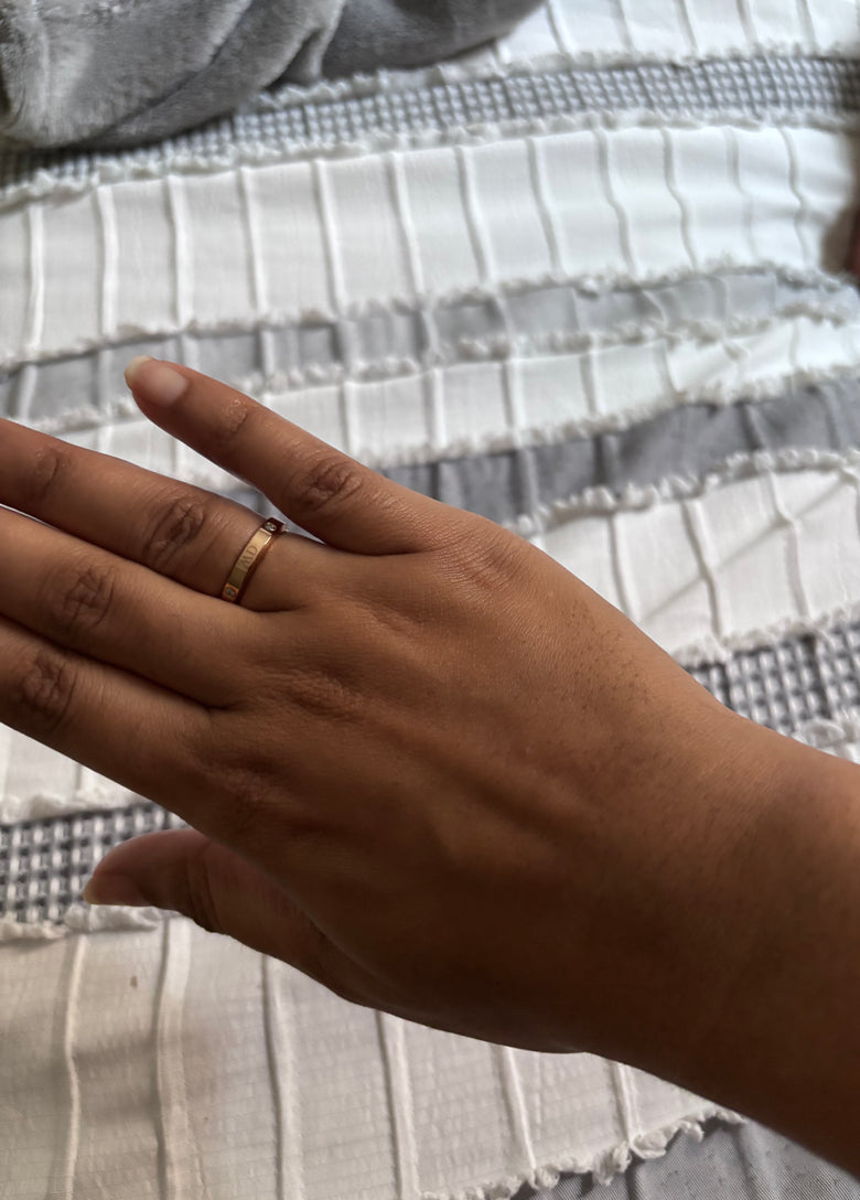 Photo from a customer review: 5 out of 5 stars, Belinda